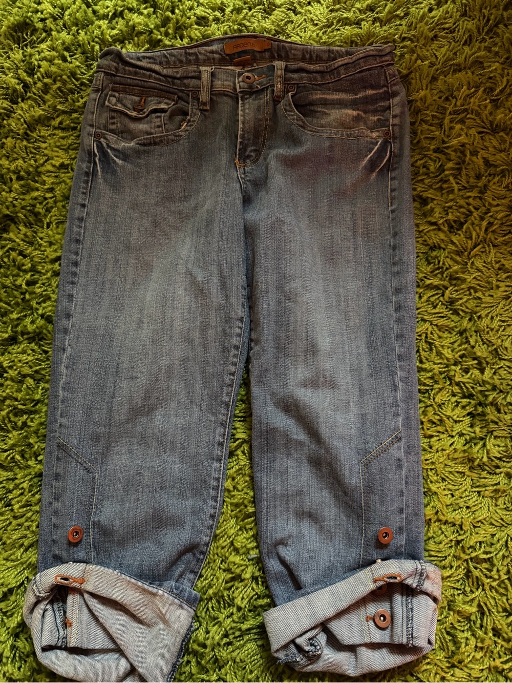 Arden B Light Blue Cropped Roll-Cuff Jeans